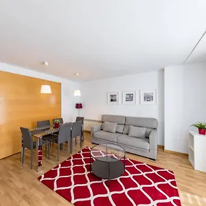 Roomspace Tablas Camino Santiago Madrid